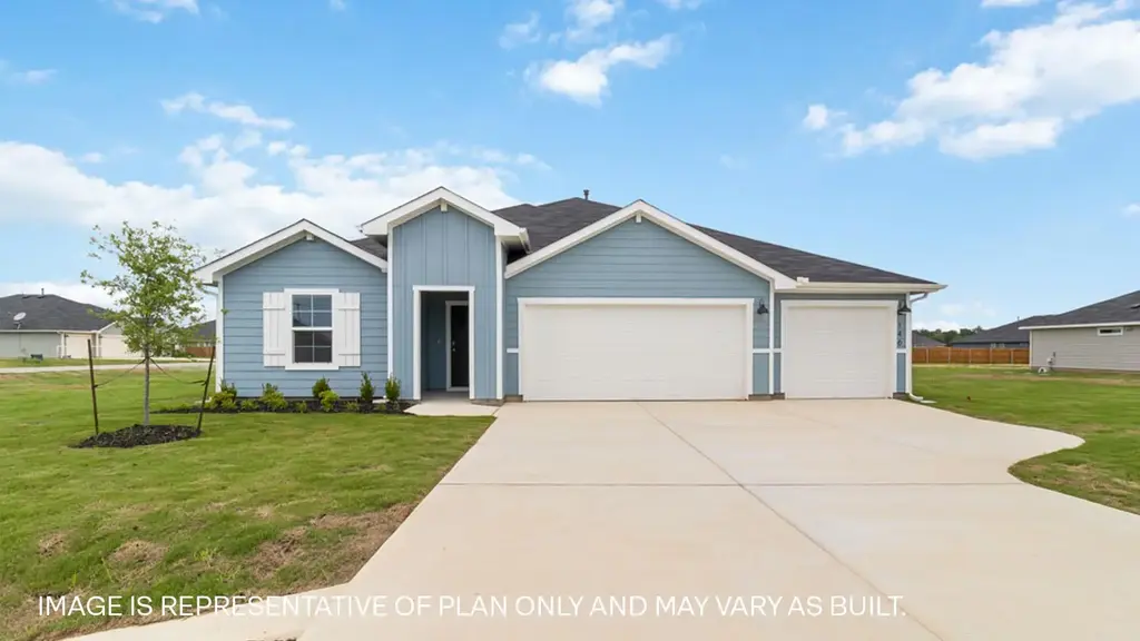 143 Great Northern Drive, Cedar Creek