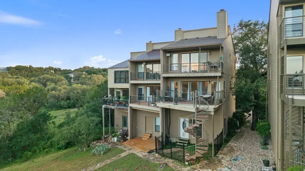 340 Harbor Drive, Spicewood