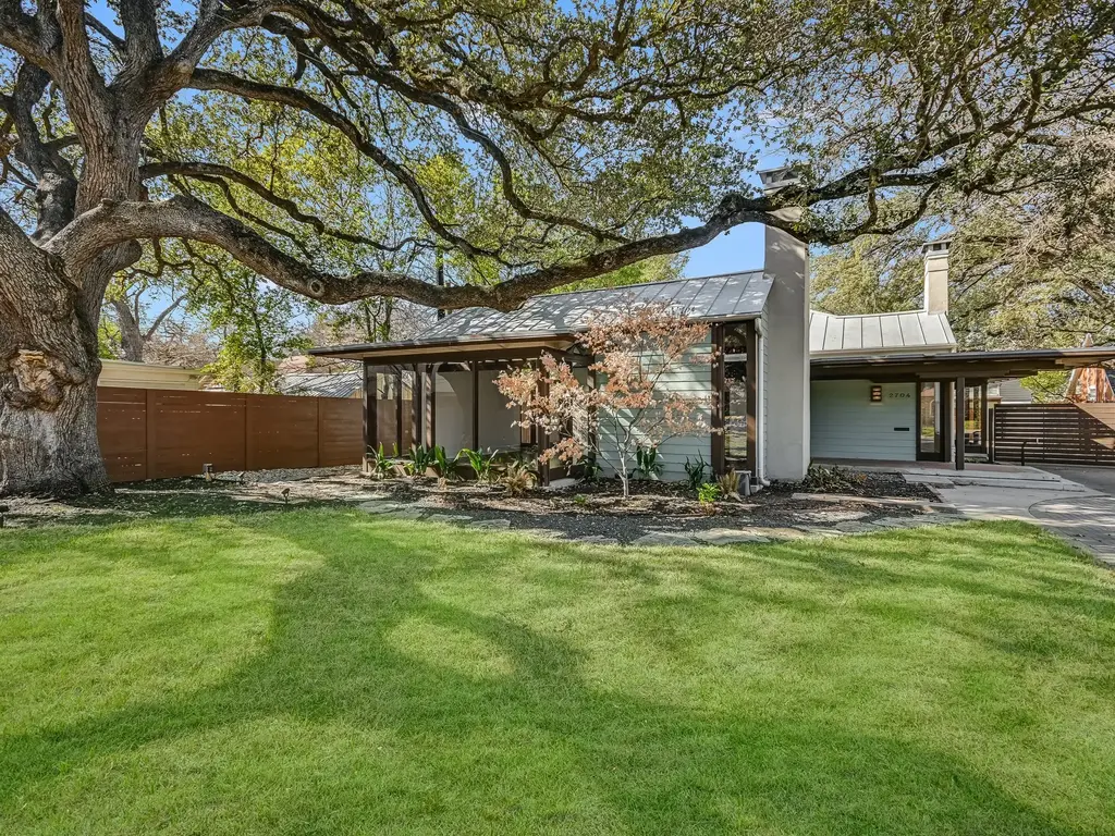 2704 Oakhurst Avenue, Austin