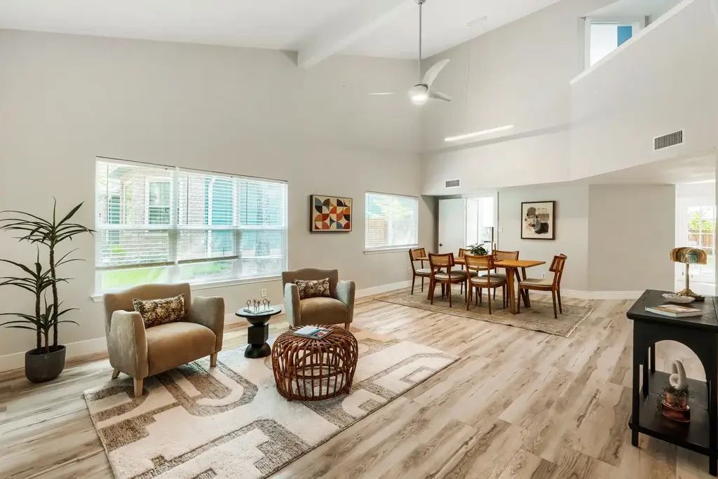 12410 Blossomwood Drive, Austin