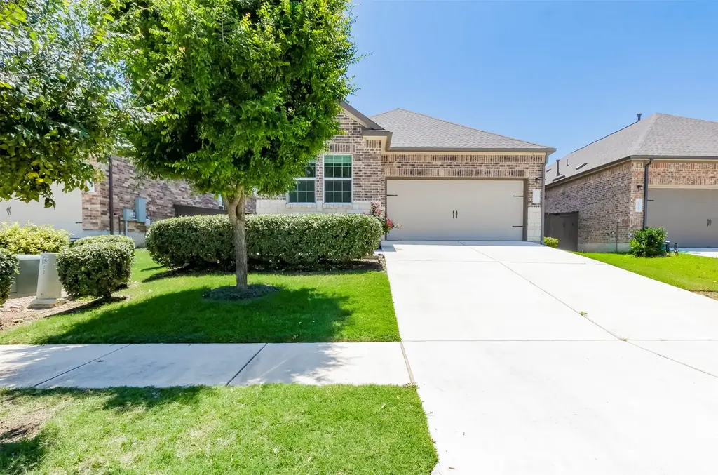 1517 Brueggerhoff Road, Leander