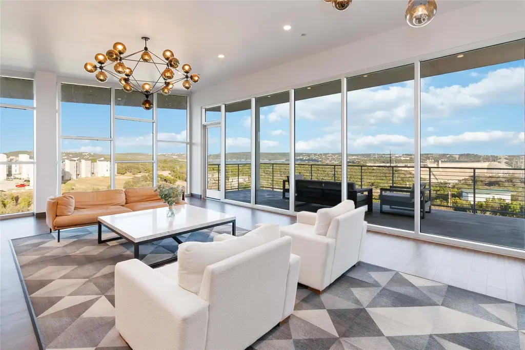 4229 N Fm 620 Road 307, Austin