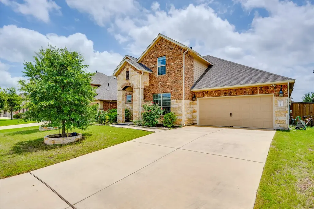 3327 Columbus Way, Round Rock