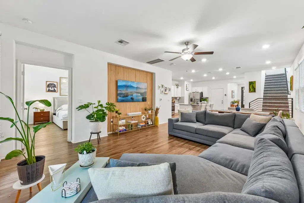 10219 Buster Drive, Austin