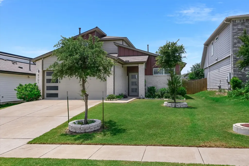 4701 Canongate Drive, Pflugerville