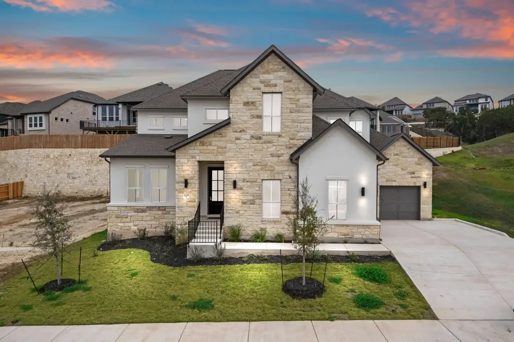 1305 Jolie Rose Bend, Leander