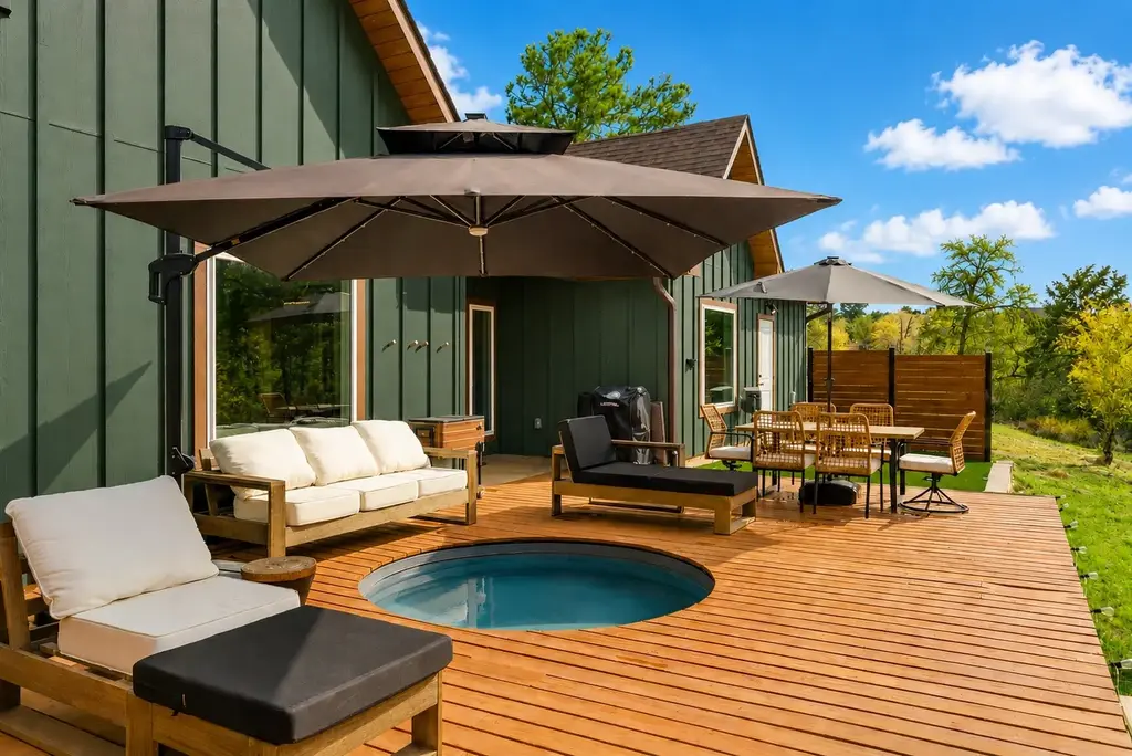 122 Mokolii Court, Bastrop