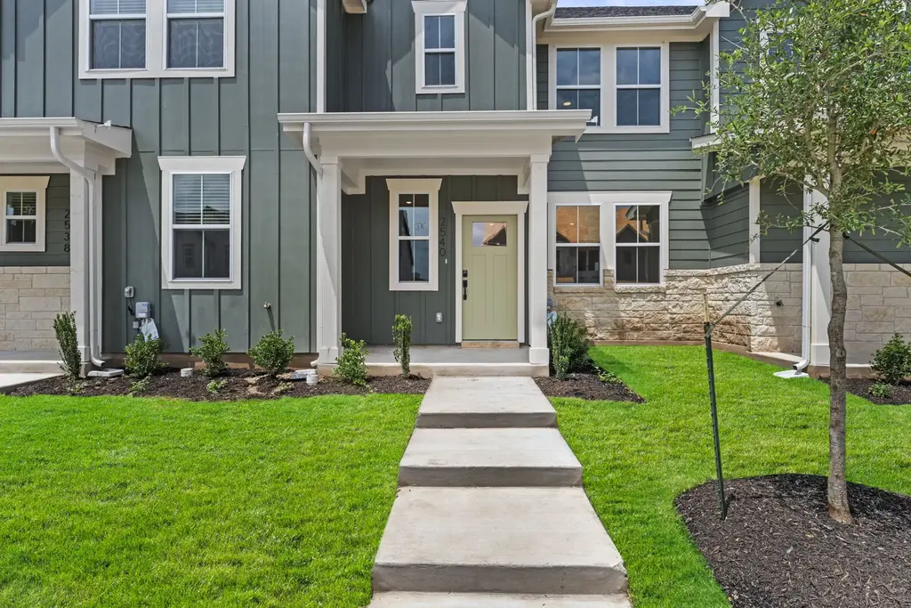 2540 Violet Theo Lane, Round Rock