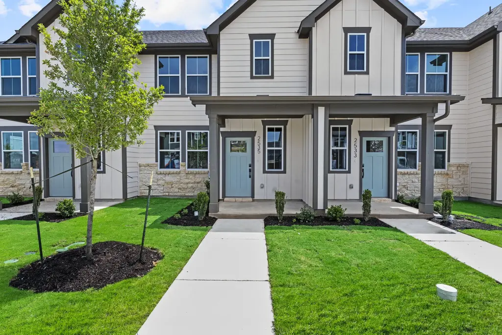 2535 Violet Theo Lane, Round Rock
