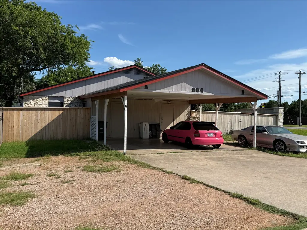 804 Osage Drive, Leander