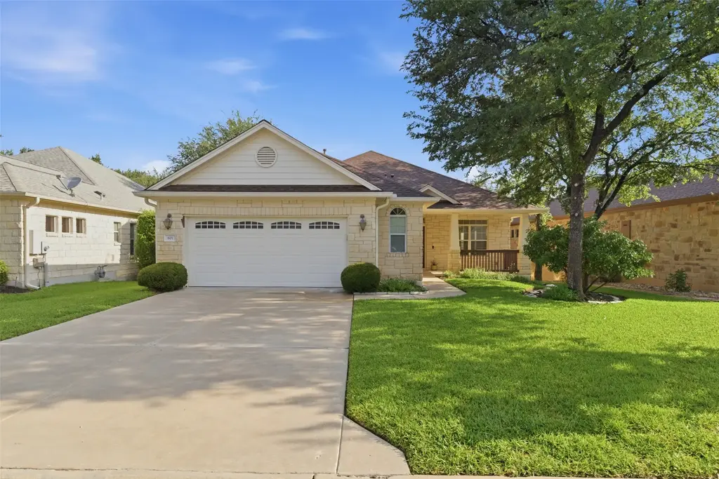 801 Caprock Canyon Trail, Georgetown