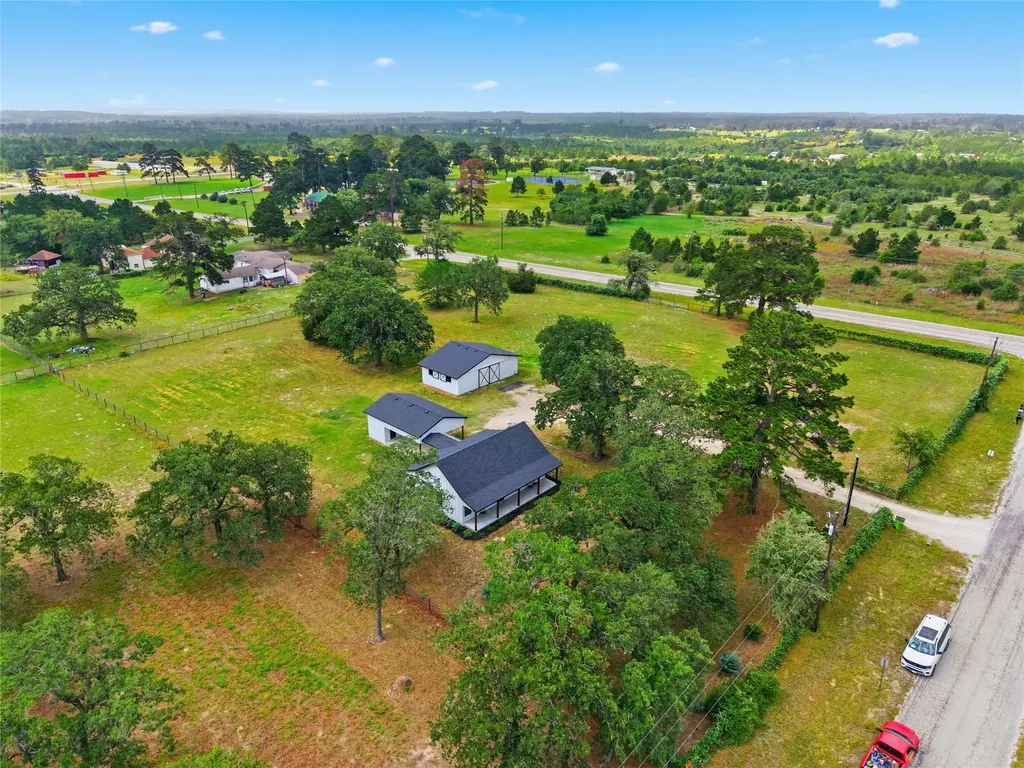 107 Longhorn Drive, Bastrop