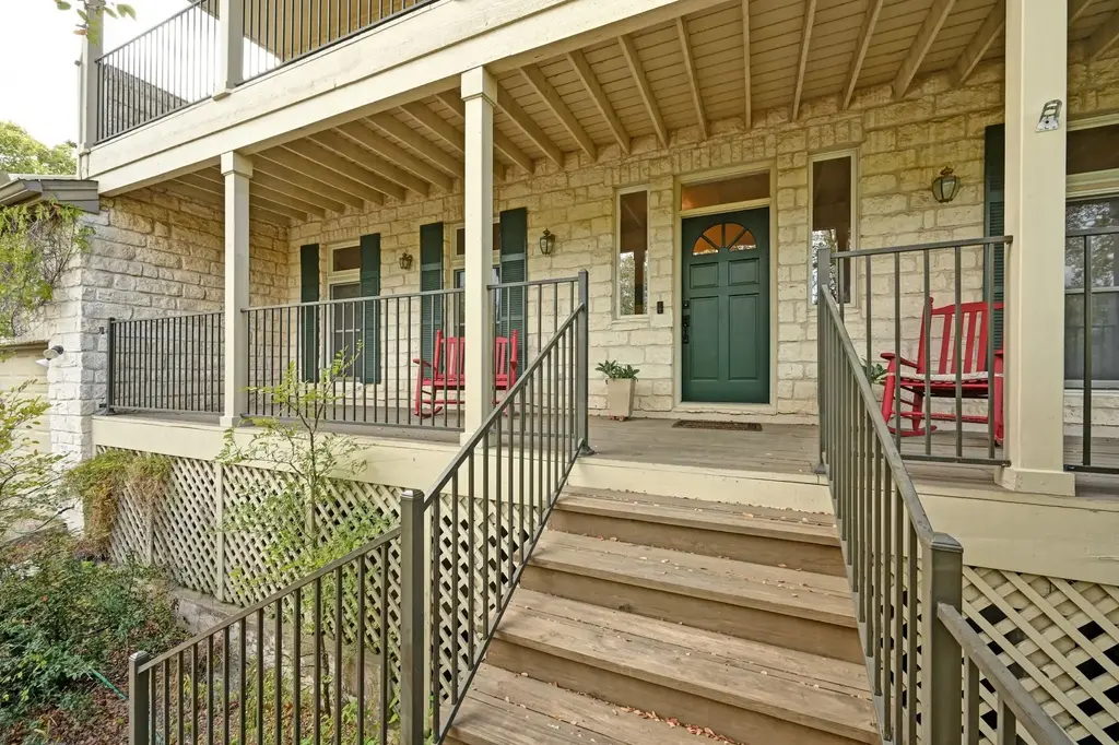 2 Rock Way Cove, Austin