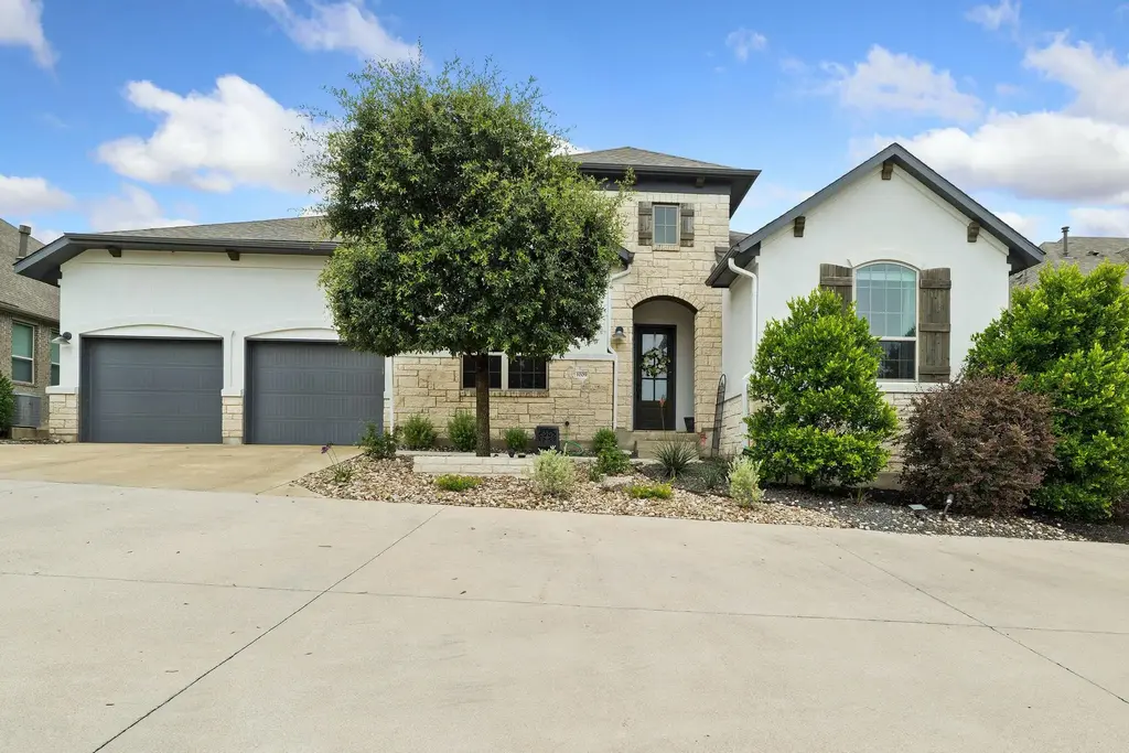 1009 Legacy Crossing, Georgetown
