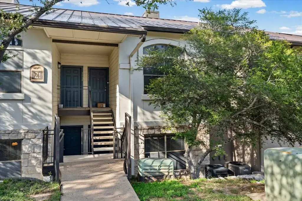 6000 Shepherd Mountain 2109, Austin