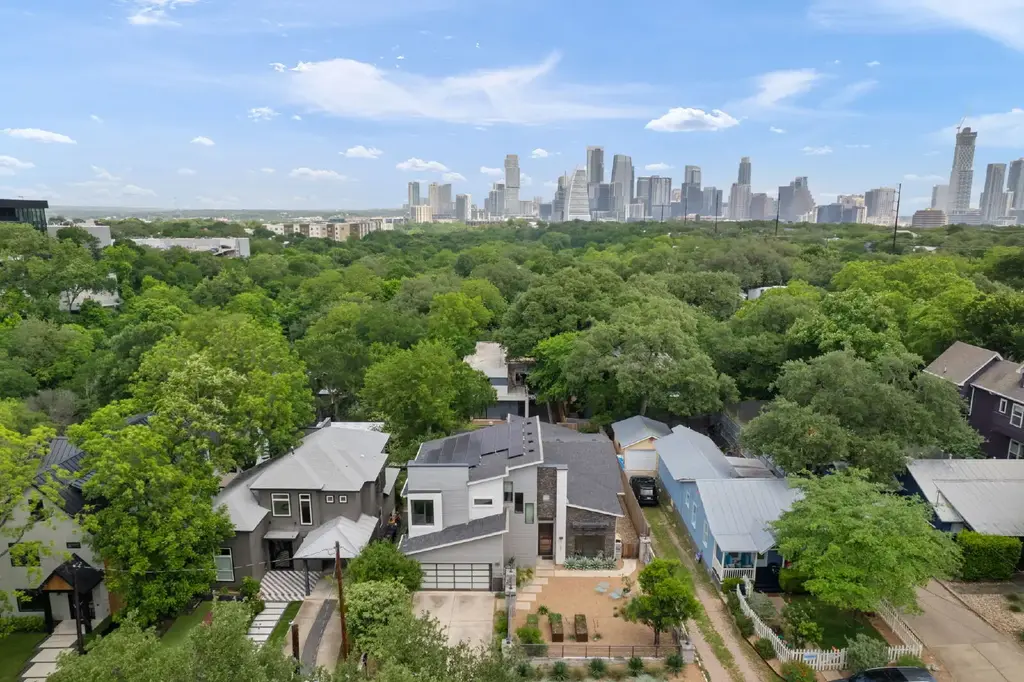 1102 W Monroe Street, Austin
