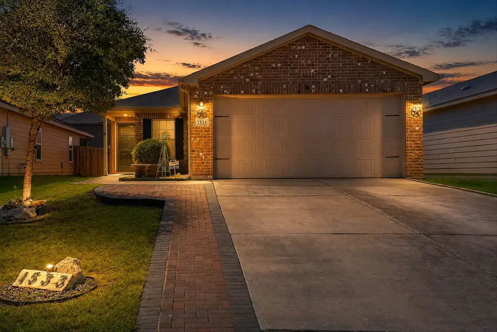 1533 Breanna Lane, Kyle