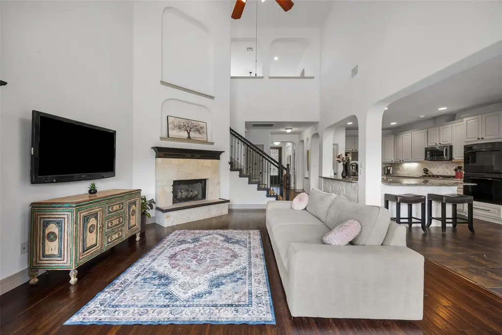 8000 Alophia Drive, Austin