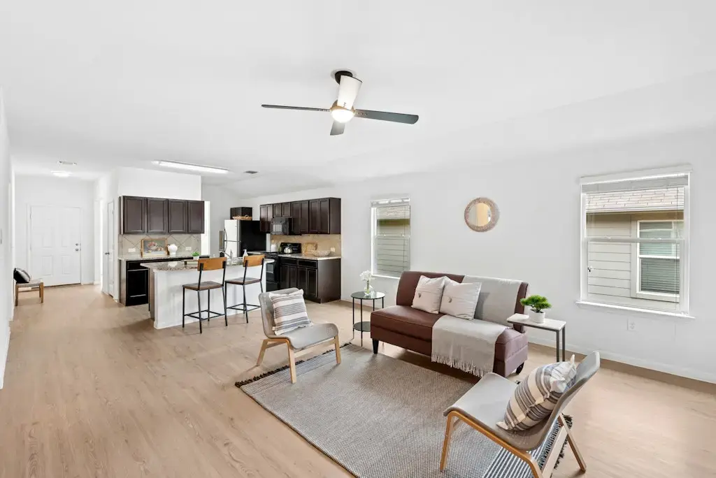 11305 Malta Drive, Manor