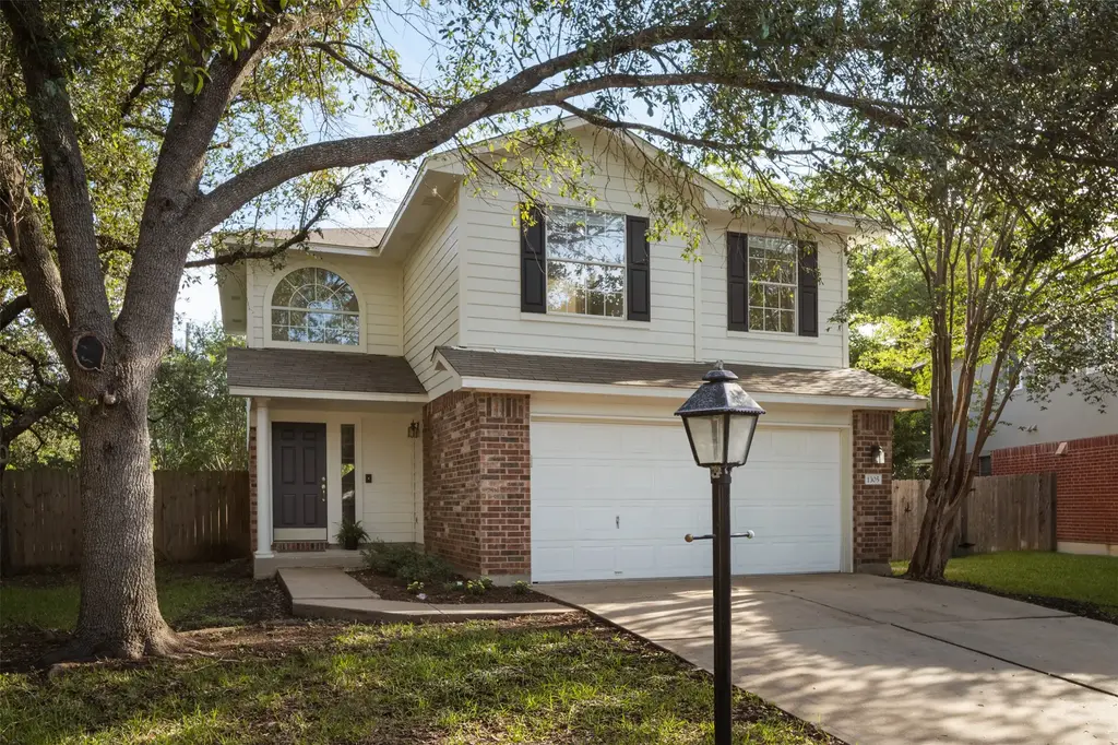 1305 Summoners Tale Court, Austin