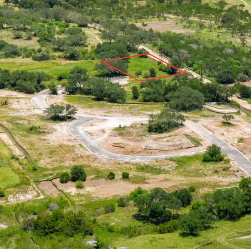 711 N Paleface Ranch Road 40, Spicewood