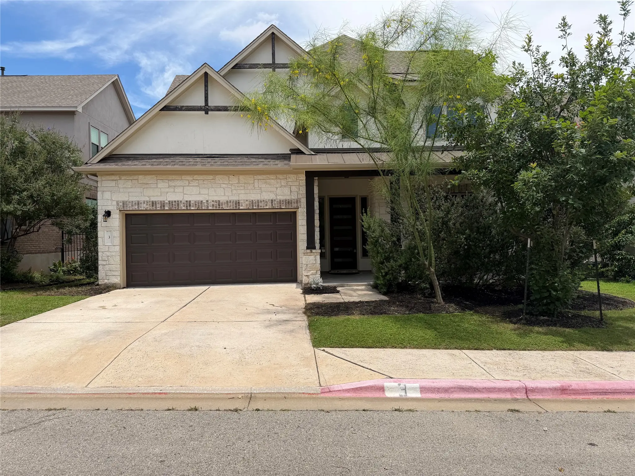 Photo of Listing #7961751