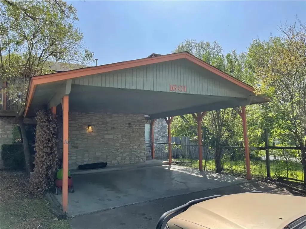 1601 Taylor Gaines Street B, Austin
