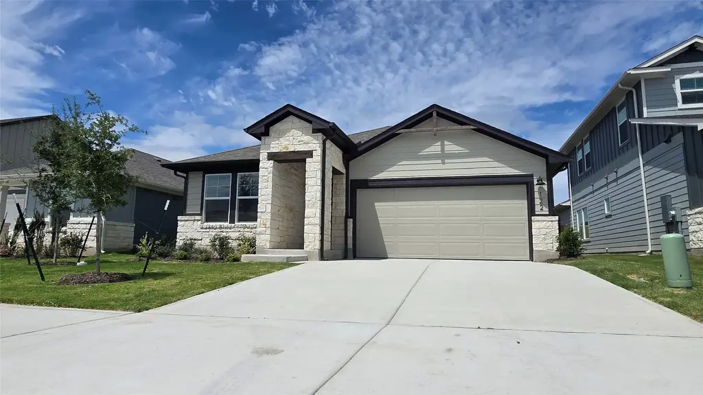 122 Holmby Drive, Hutto