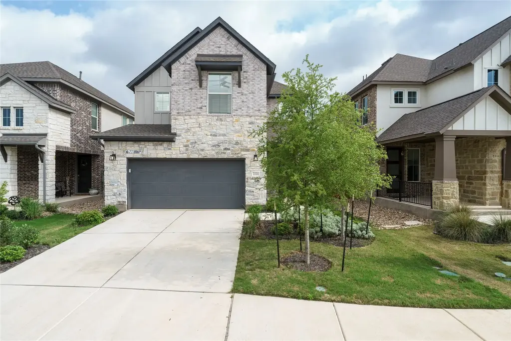 2221 Nightjar Song Drive, Leander