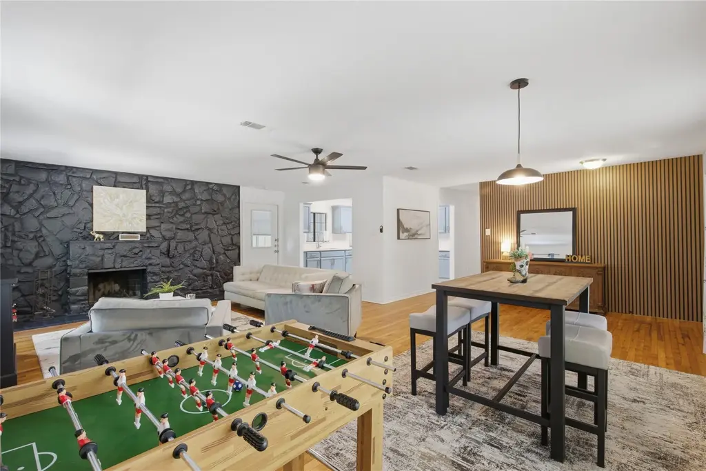 2001 Dixie Lane, Round Rock