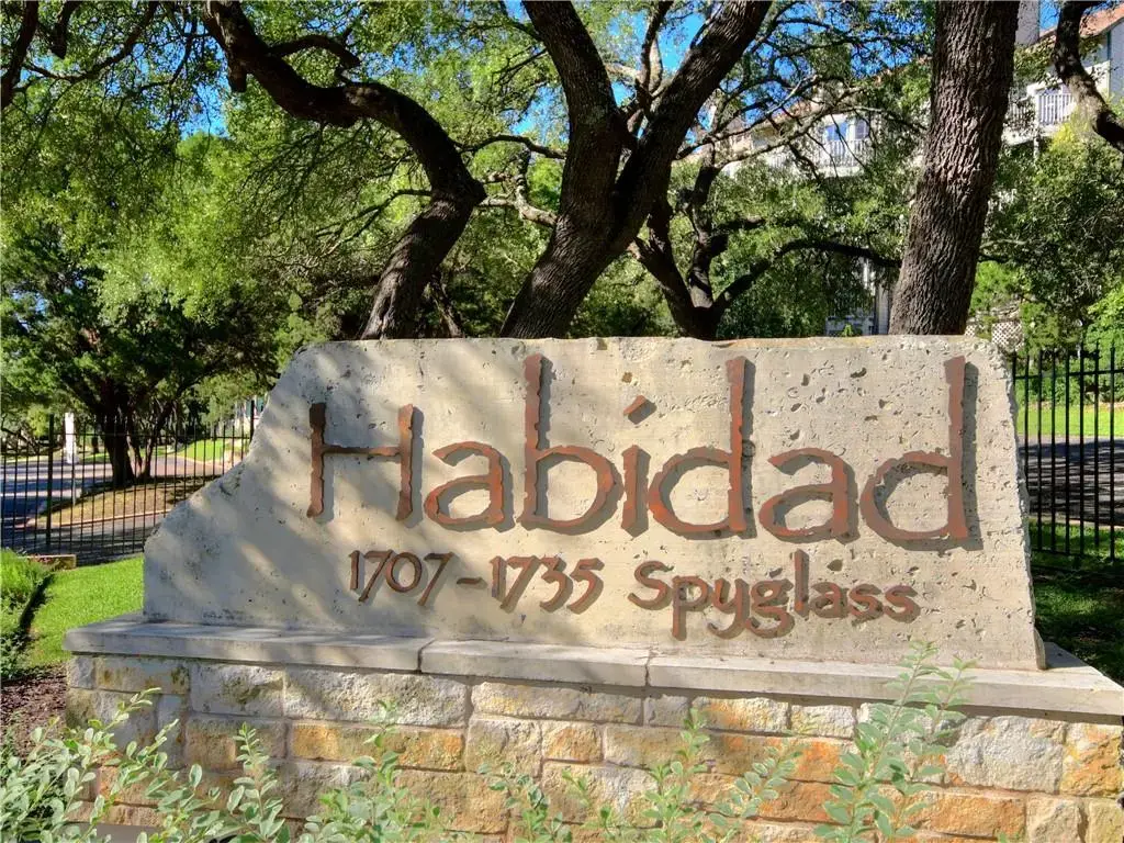 1707 Spyglass Drive 47, Austin