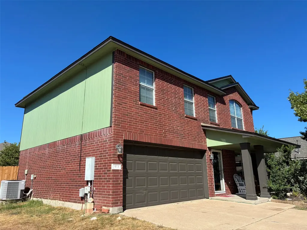 913 Whitley Drive, Leander