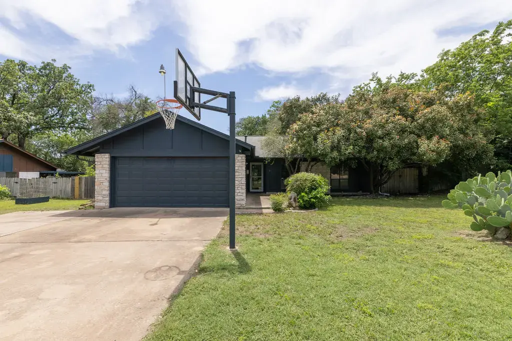 5310 Presidio Road, Austin
