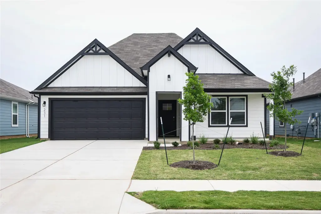 231 Sweetwater Creek Lane, Hutto
