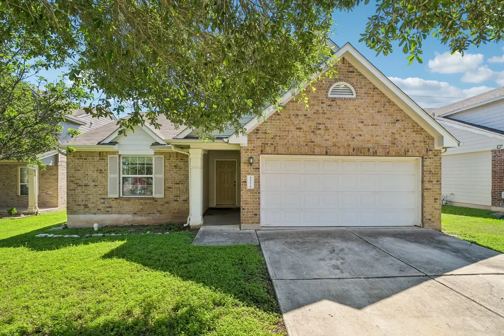 1377 Beechwood Drive, Kyle