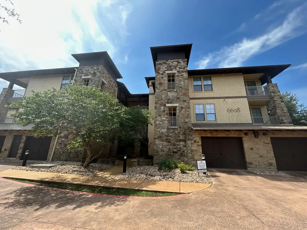6608 Lantern View Drive 202, Jonestown
