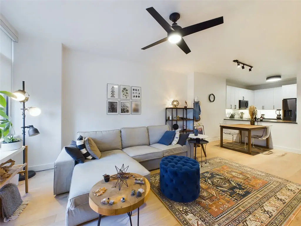 54 Rainey Street 415, Austin