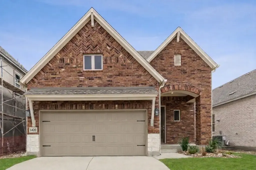 1420 South Brook Drive, Leander