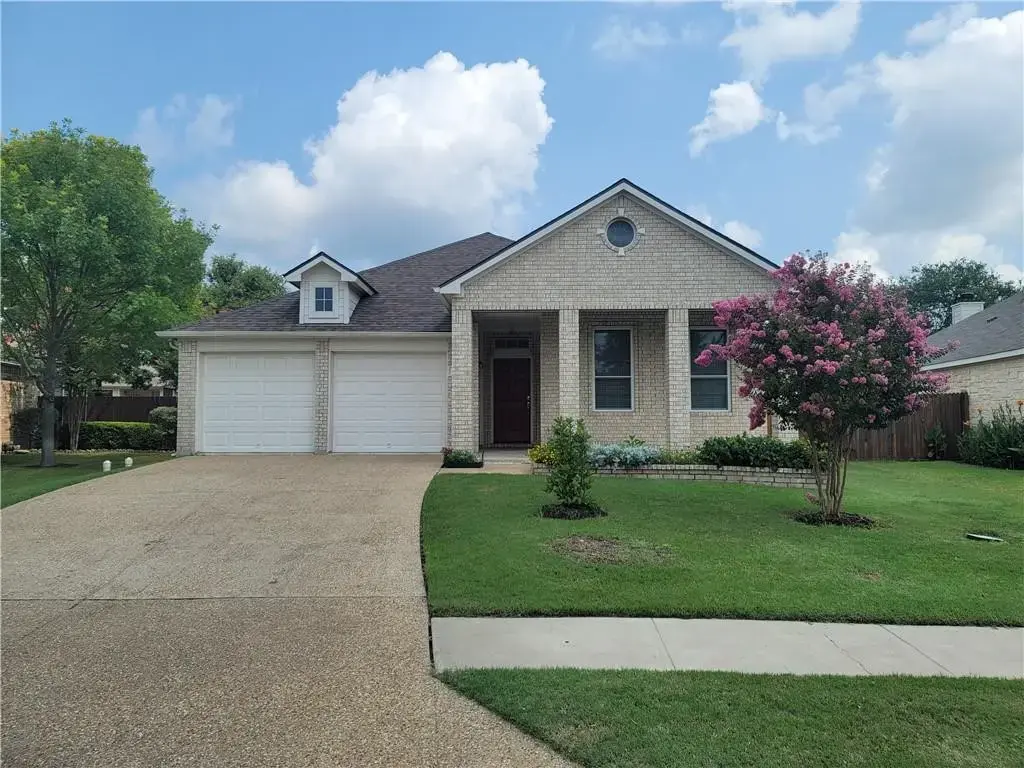 208 Hummingbird Lane, Leander