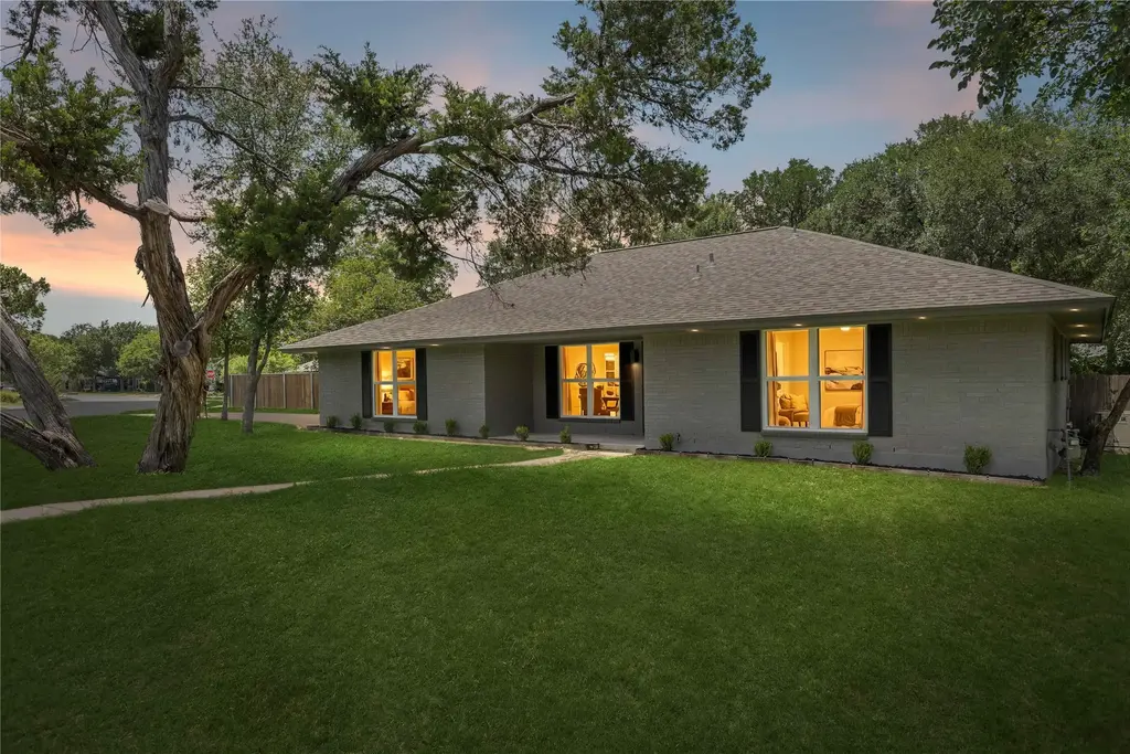 2306 Standish Drive, Austin