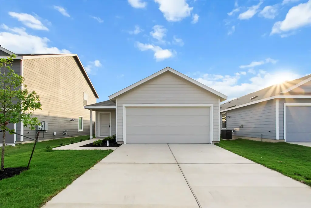 124 Ghost Stories Way, Hutto