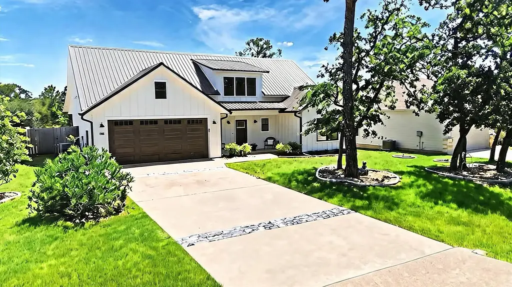329 Kaanapali Lane, Bastrop
