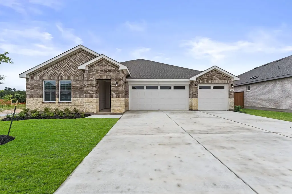 269 Rivers Edge Drive, Georgetown