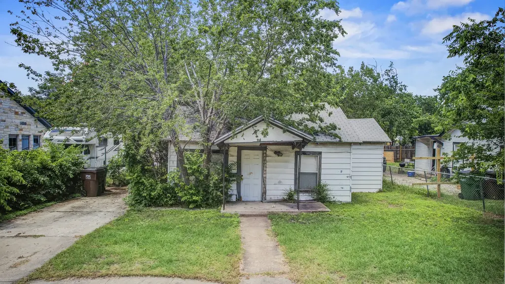 308 E Austin Avenue, Round Rock