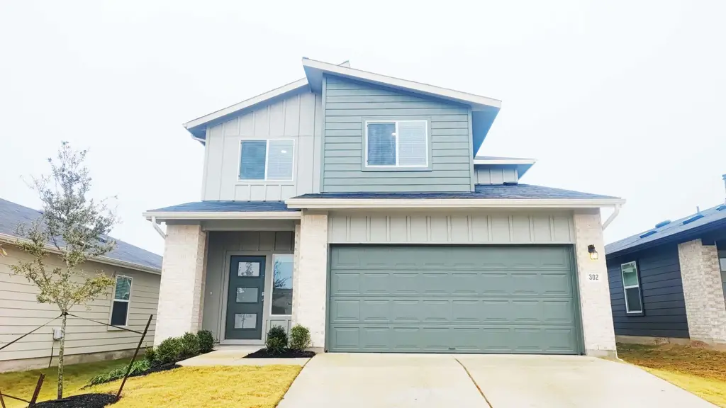302 Gladiola Loop, Kyle