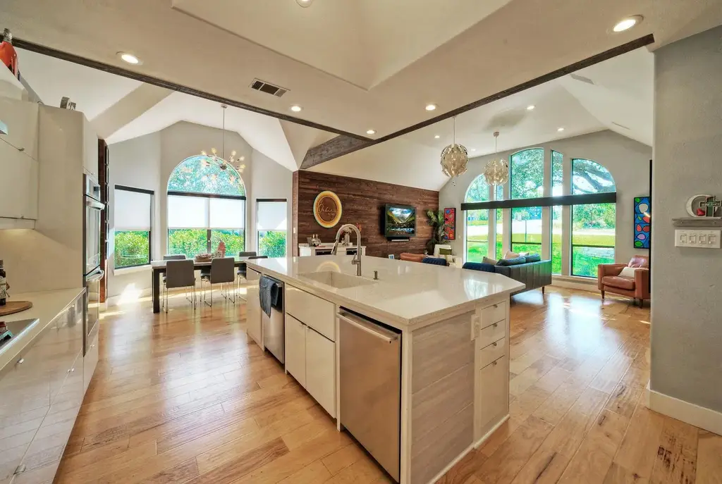 506 Tartan Street, Austin