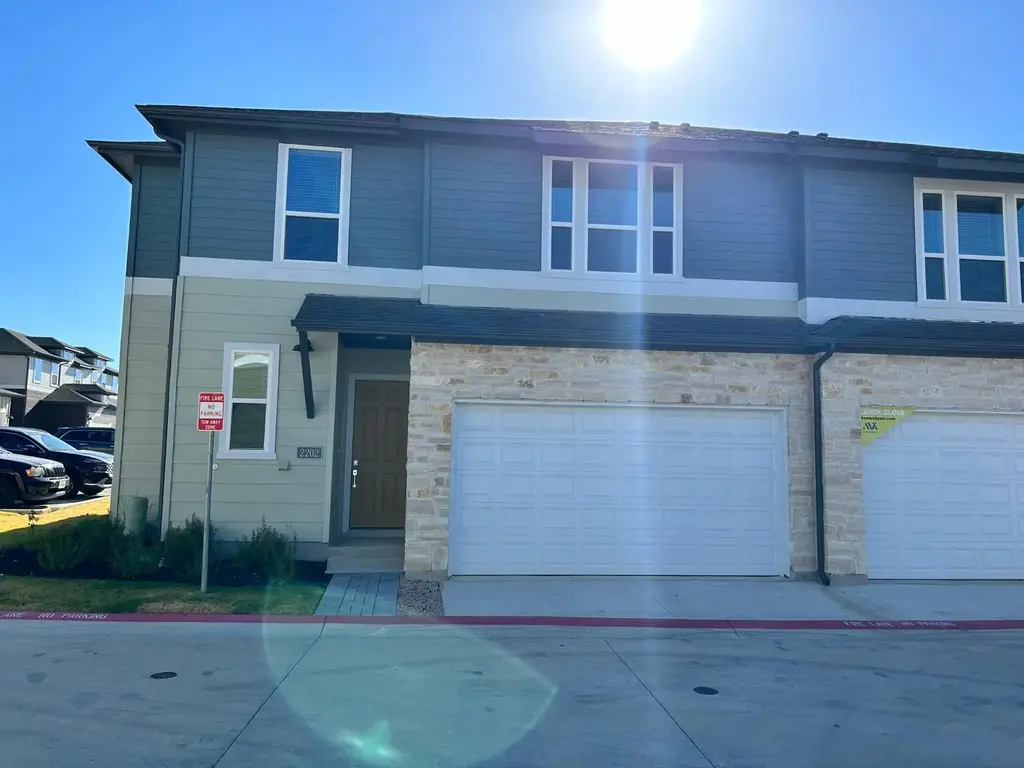 1015 Vista View Drive 2202, Georgetown