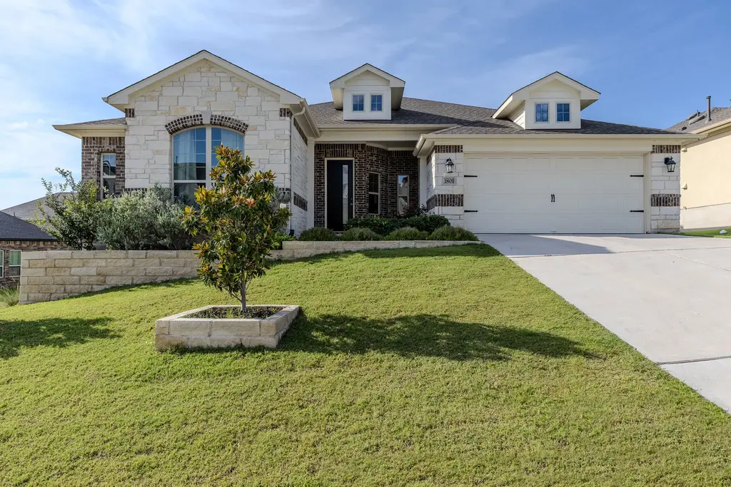 1801 Baleric Drive, Leander