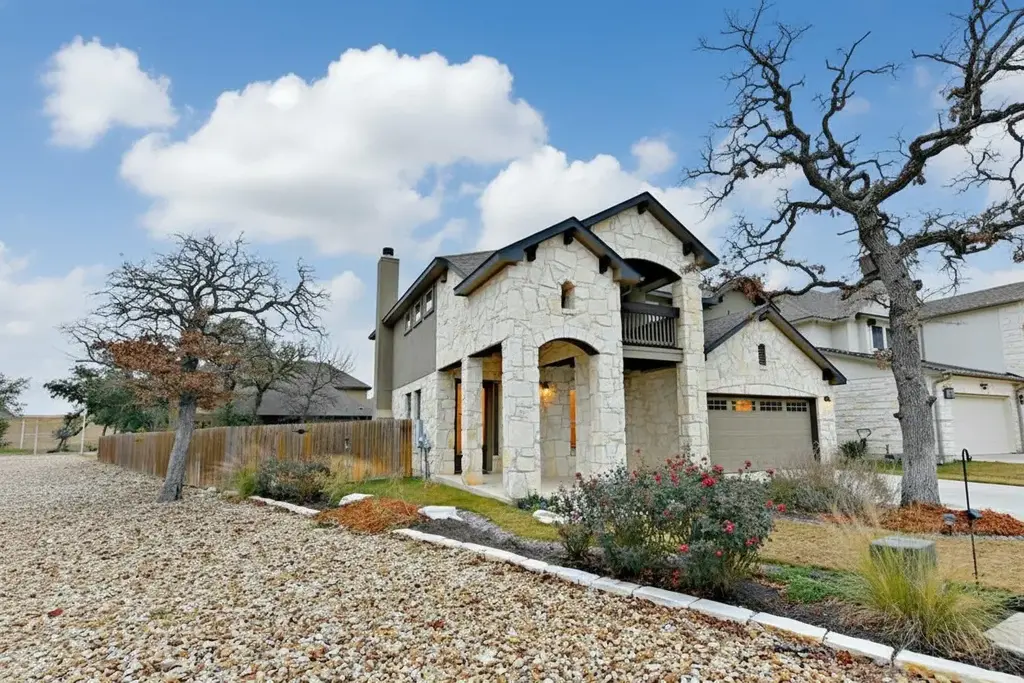 2445 Etta May Lane, Leander