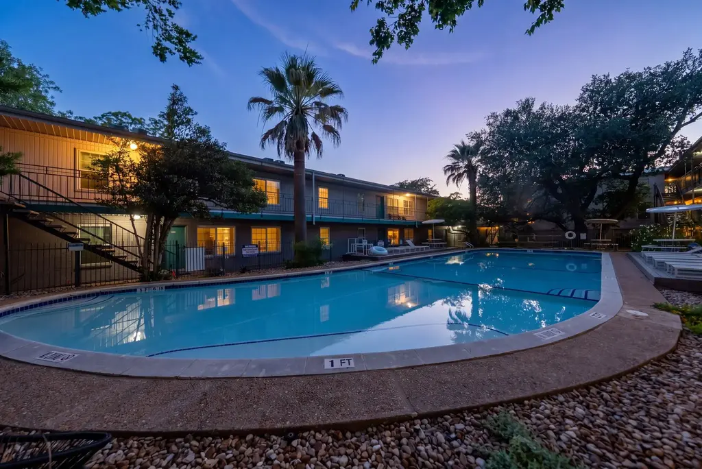 300 Crockett Street 109, Austin